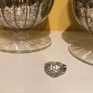 Judith Ripka diamonique ring size 6! Heart
